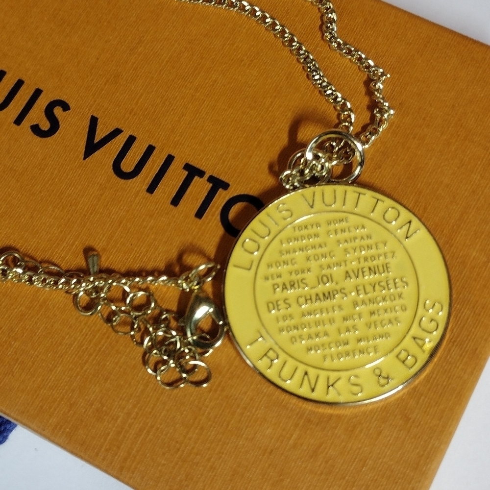 Louis Vuitton Trunks & Bags Charm 35mm Yellow